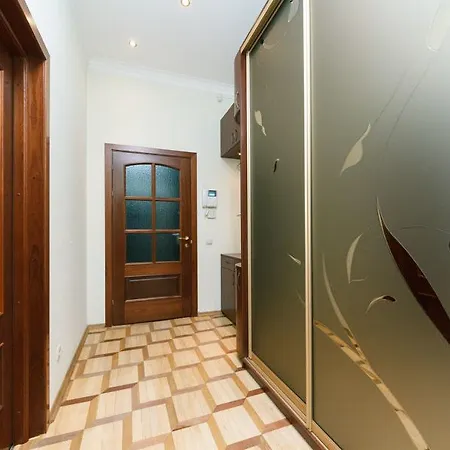 Appartement 2 Bedroms Right Near Khreashatik *