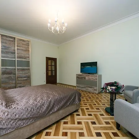 Apartamento 2 Bedroms Right Near Khreashatik *